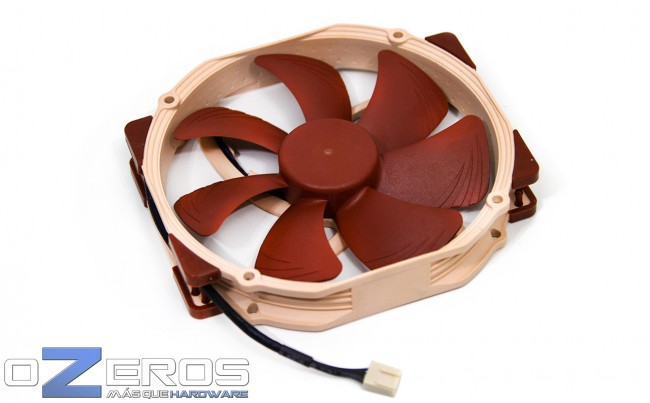 RoundUp_Noctua_Foto-18