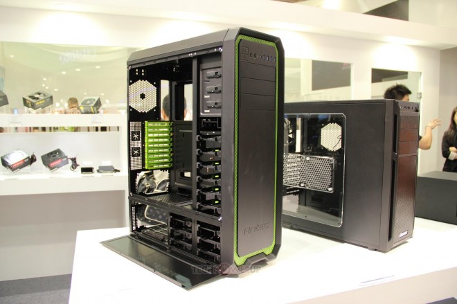 Antec-Nineteen-Hundred