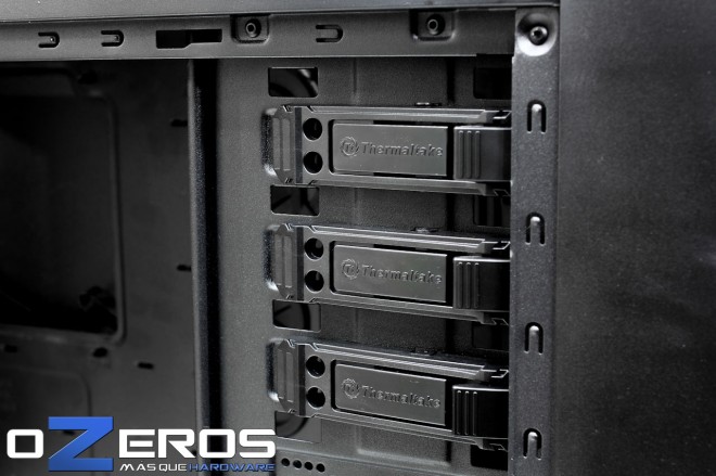 Thermaltake_Urban_S71_Foto-12