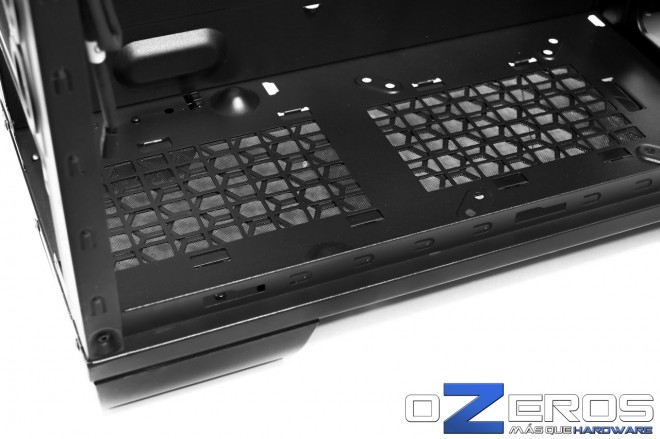 Thermaltake_Urban_S71_Foto-24