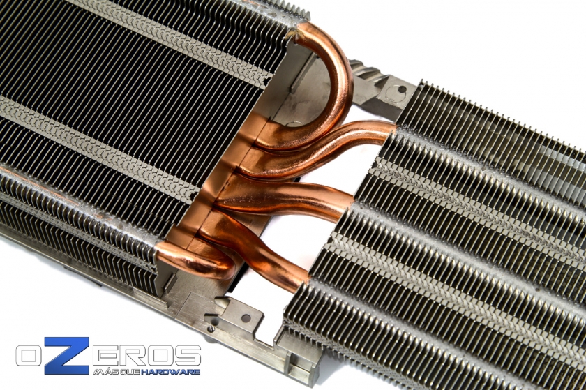 Sapphire-R9-290-Vapor-X-23