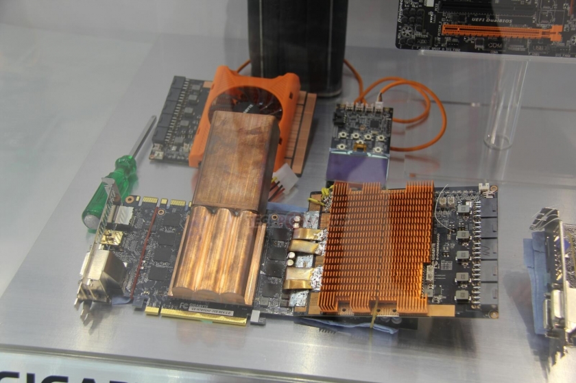 Gigabyte SuperOverclock VRM Foto 2