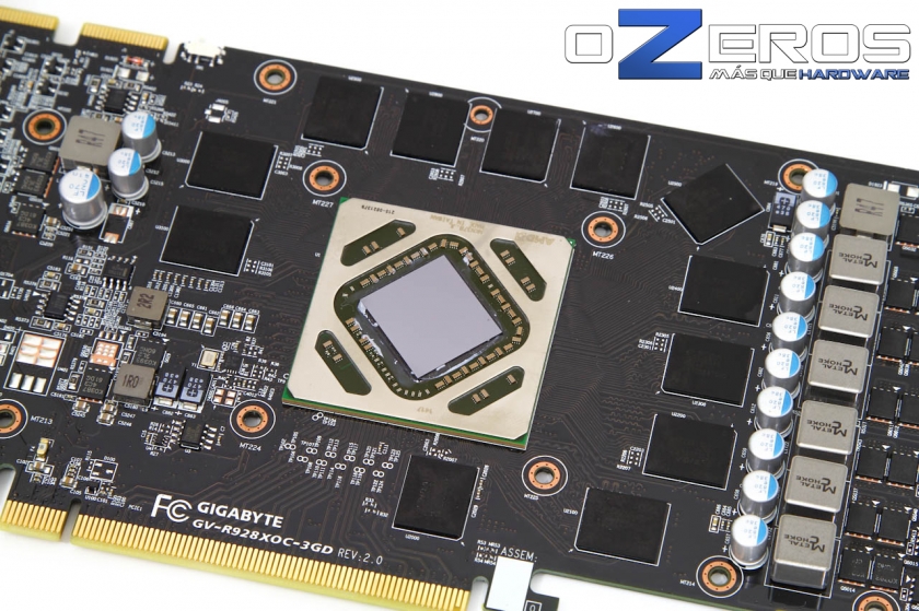 Gigabyte_R9_280X_Windforce_Foto-b8