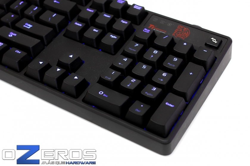 Teclado_TTeSports_Poseidon_Foto-16[1]