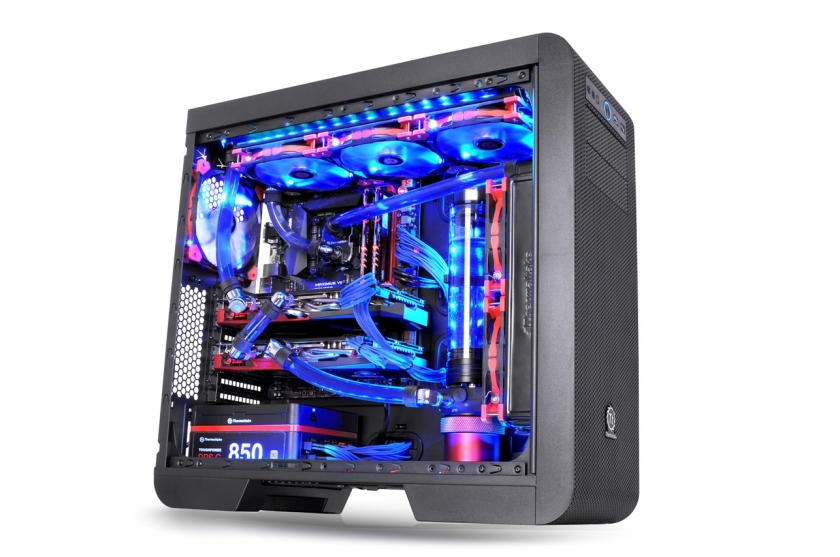 Thermaltake Luna Series LED Case Fan provide higher air inflow, less Noise