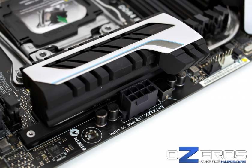 ASUS-X99-DELUXE-15