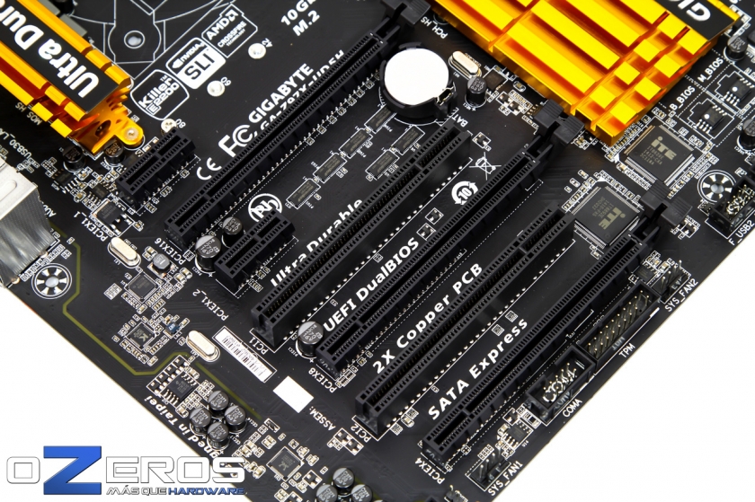 Gigabyte-Z97X-UD5-9