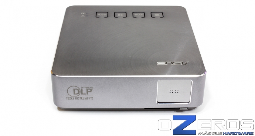 Proyector_Asus_S1-Mobile_Foto-11