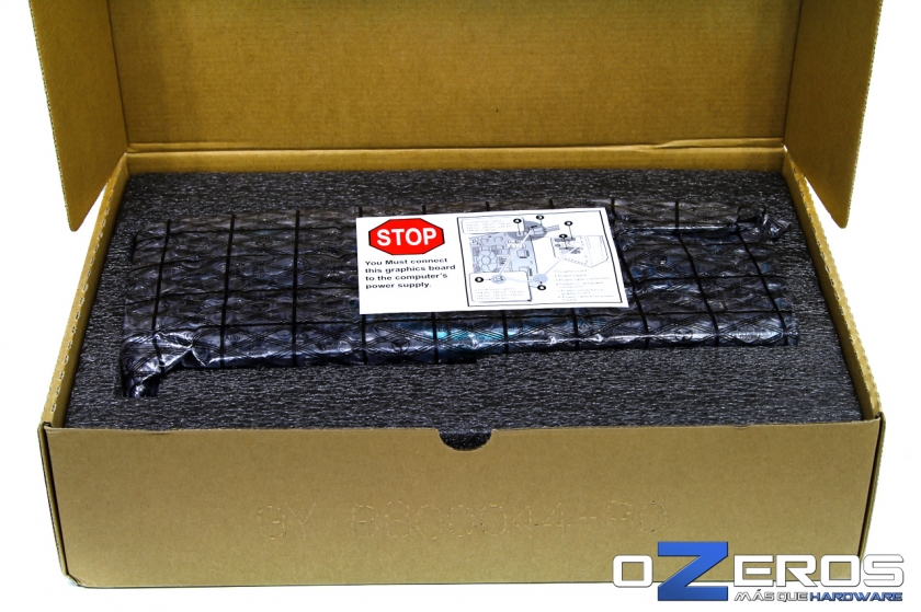 Sapphire-Vapor-X-R9-290X-8GB-3