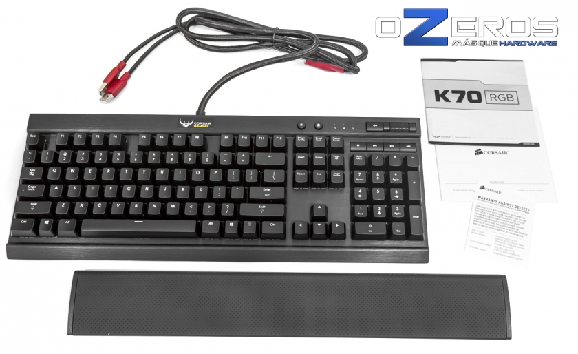 Corsair-K70RGB-4