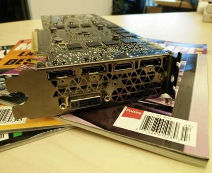 NVIDIA_GTX_TITAN_X_4