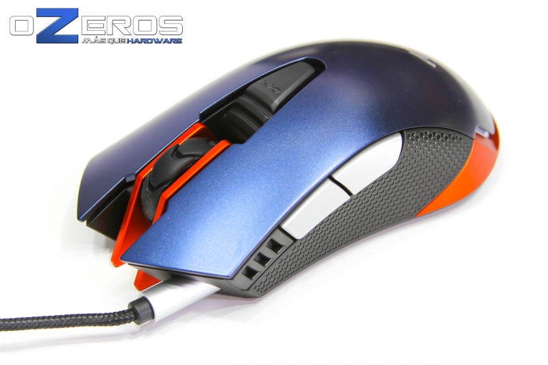 Cougar-550M-Gaming-Mouse-3
