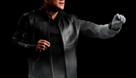 CEO de NVIDIA recibe premio de industria de semiconductores